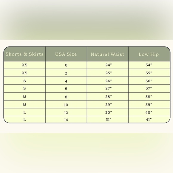 High Rise Mom Short - Light Denim - Picture 5 of 5